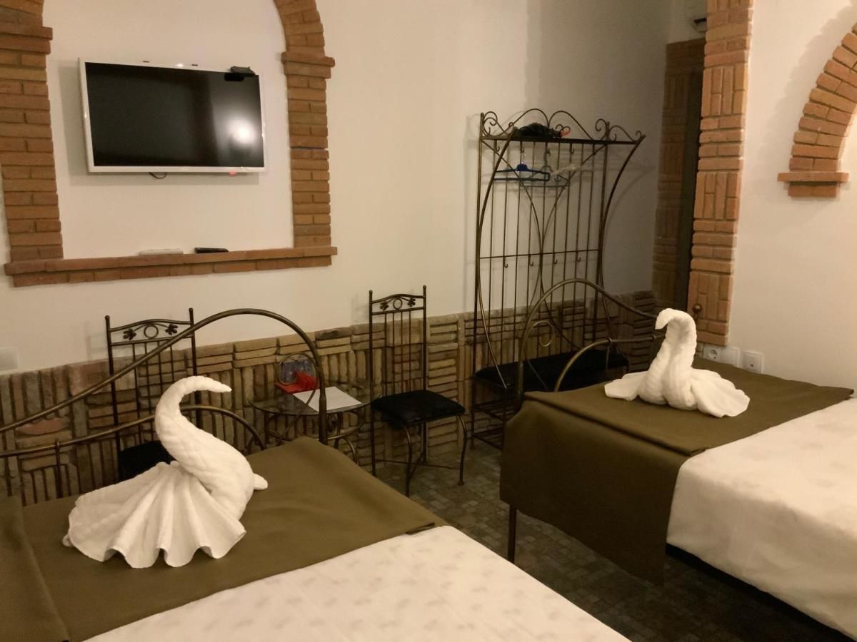 Отель Hotel Janashia Тбилиси-19