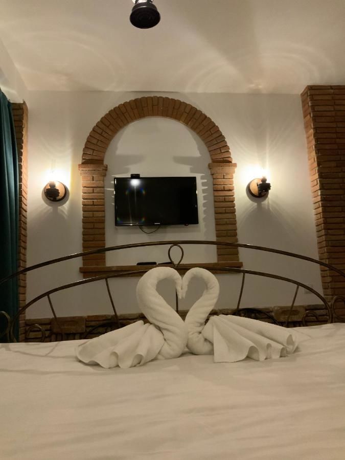 Отель Hotel Janashia Тбилиси-21