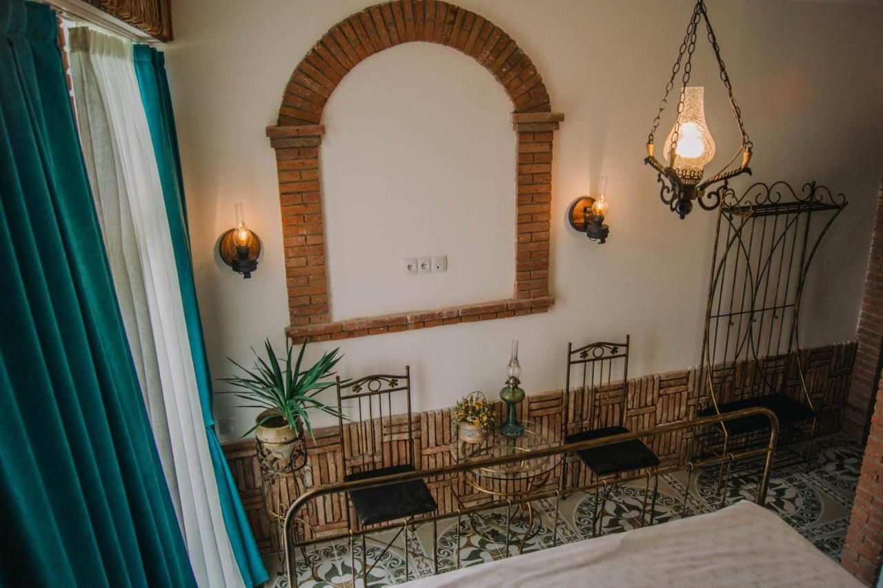 Отель Hotel Janashia Тбилиси-22