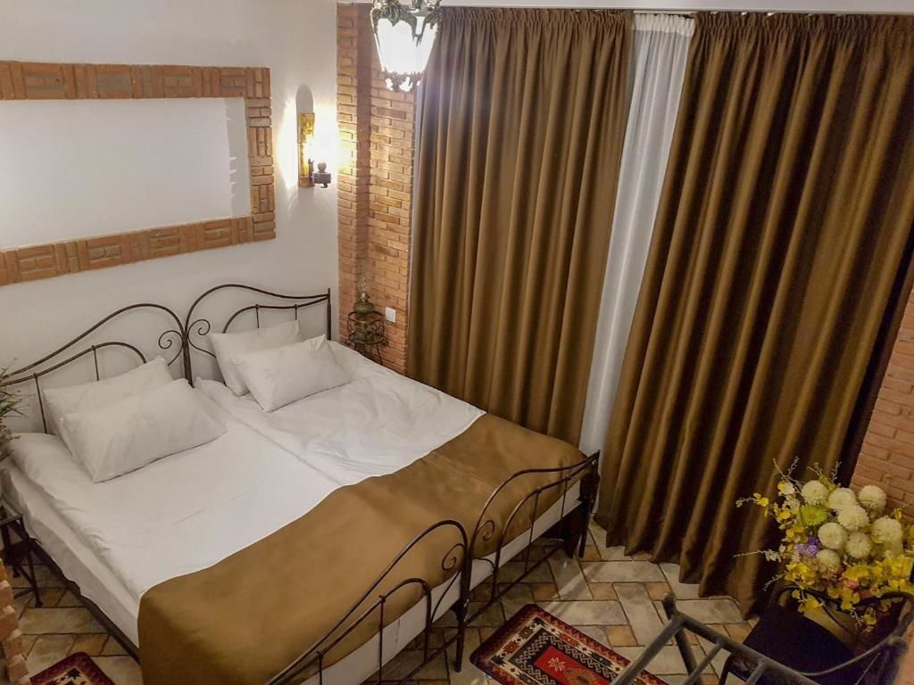 Отель Hotel Janashia Тбилиси-68