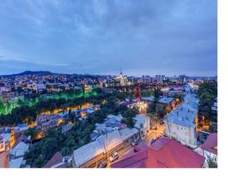 Отель Hotel Janashia Тбилиси Улучшенный двухместный номер с 2 отдельными кроватями и видом на сад-23