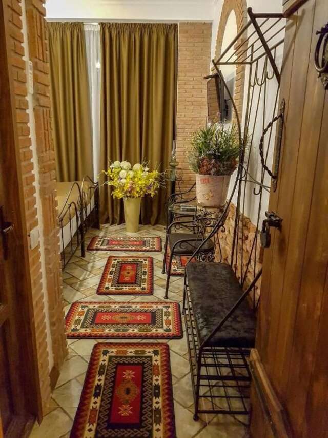 Отель Hotel Janashia Тбилиси-64