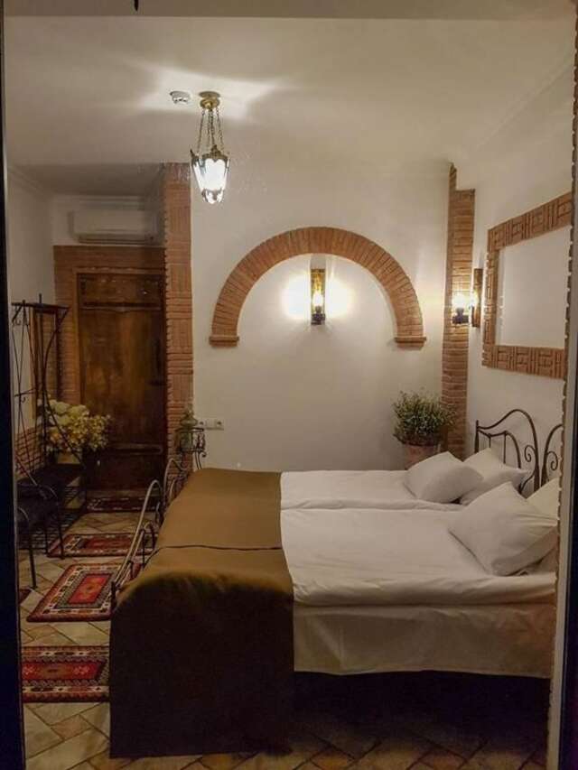 Отель Hotel Janashia Тбилиси-65